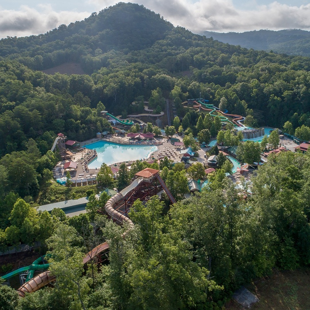 Discover the Charm: 7 Compelling Reasons to Visit Pigeon Forge